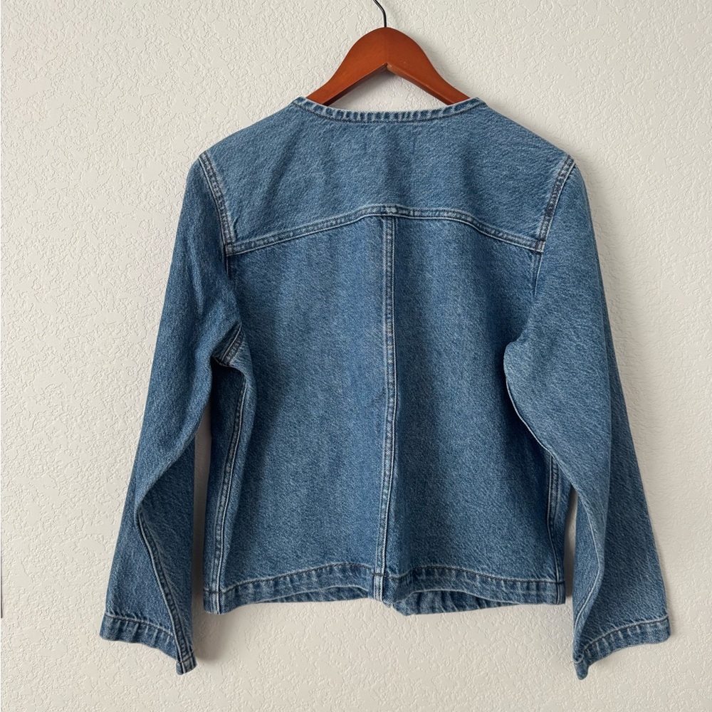 Madewell Denim Lady Jacket in Lakecourt Wash - Picture 5 of 6